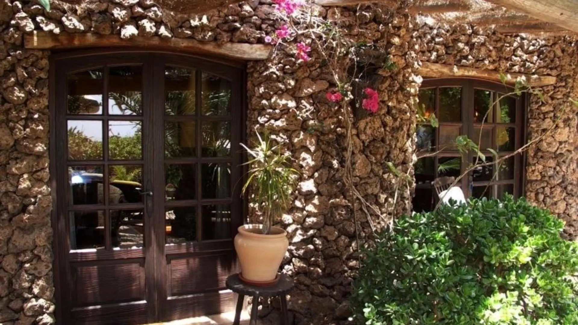 Casa De Niro Villa Tias